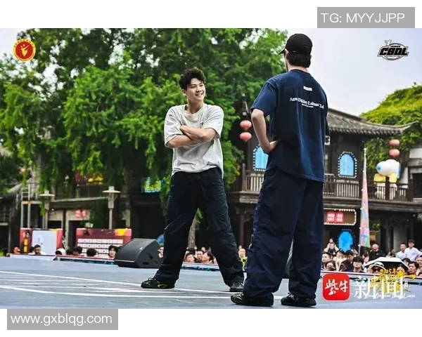 南京街舞队的个人能力揭秘与街舞文化的深度探索 南京街舞队的个人能力揭秘与街舞文化的深度探索