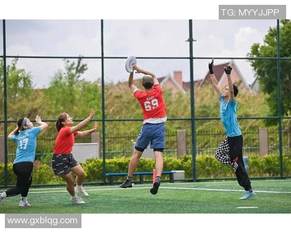 飞盘运动的魅力与挑战黄芳分享她的成长与经历 飞盘运动的魅力与挑战黄芳分享她的成长与经历